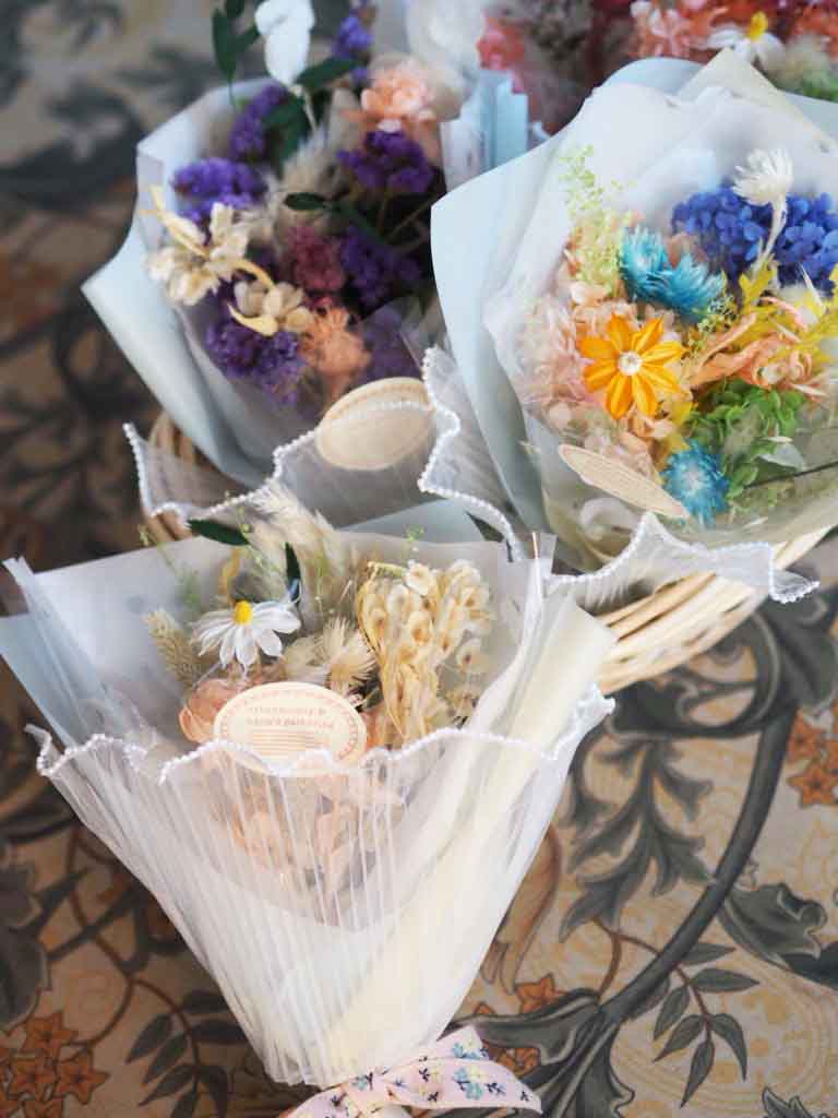 Pre-order Dry Flower Bouquet Gift