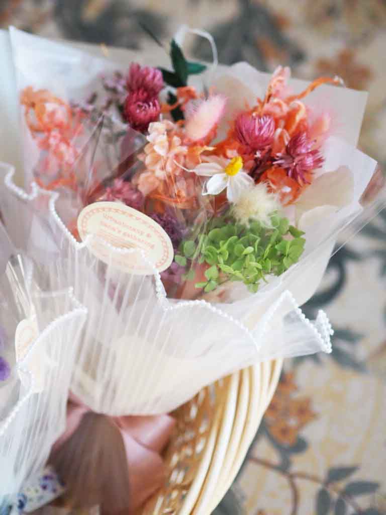 Pre-order Dry Flower Bouquet Gift