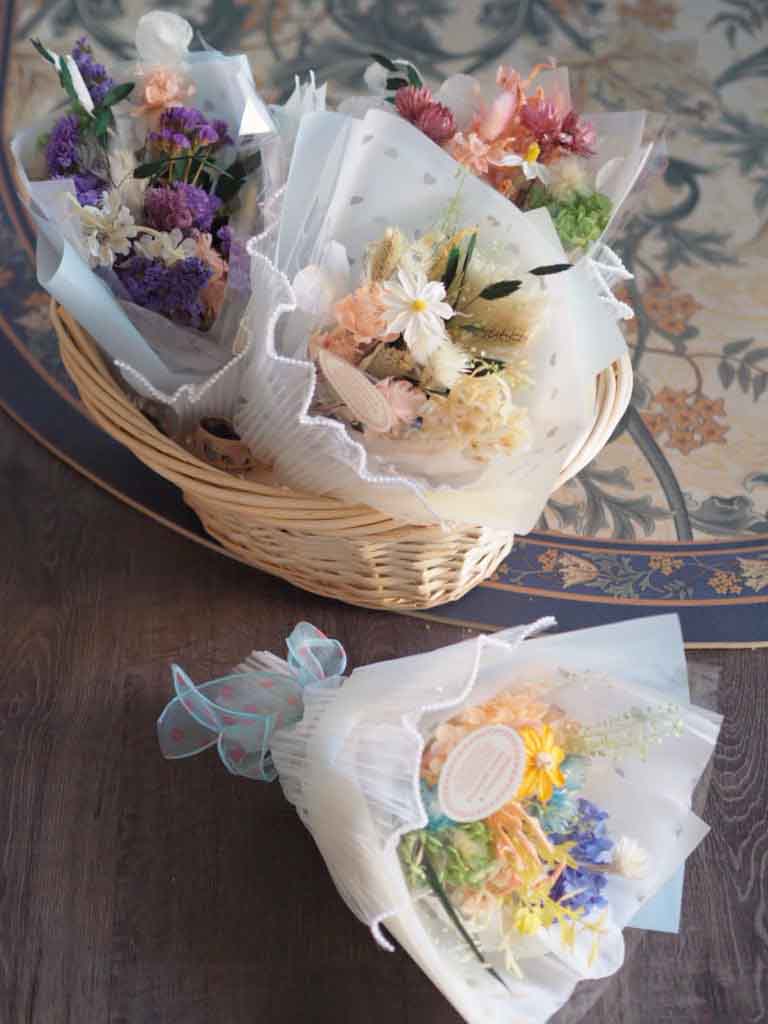 Pre-order Dry Flower Bouquet Gift